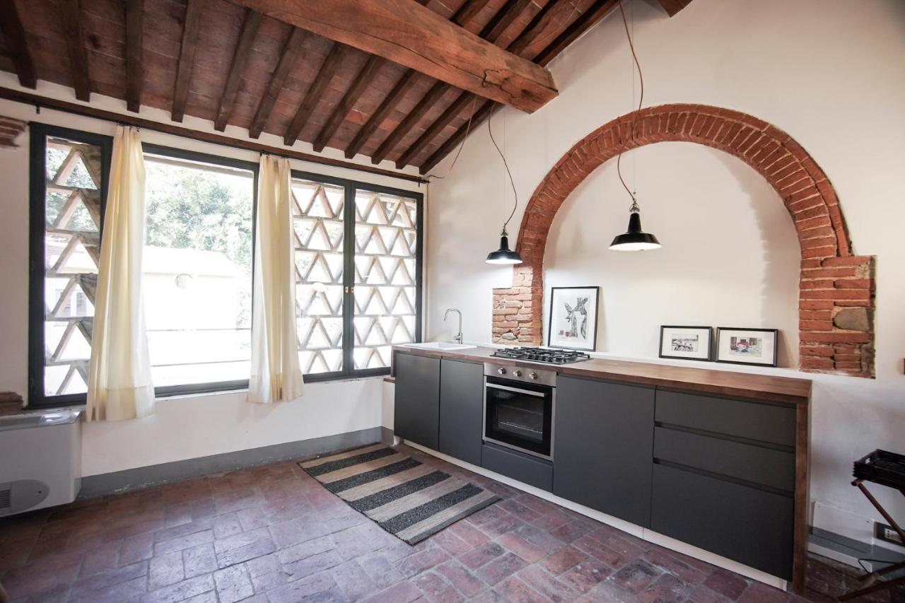 La Fabbrica Panzió Calci Kültér fotó