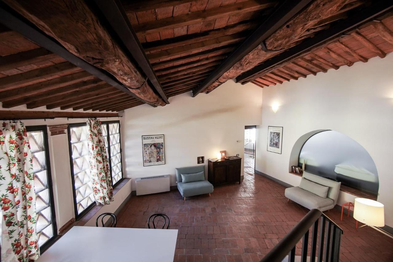 La Fabbrica Panzió Calci Kültér fotó